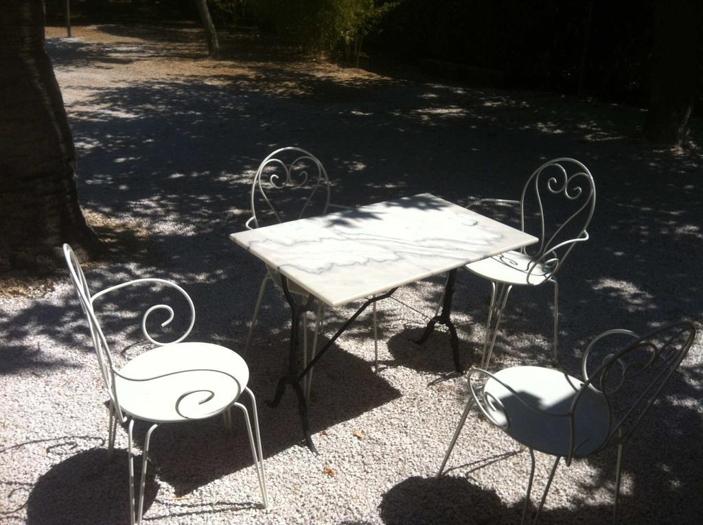 Du Cote De Chez Soi Hotel La Ciotat Bilik gambar