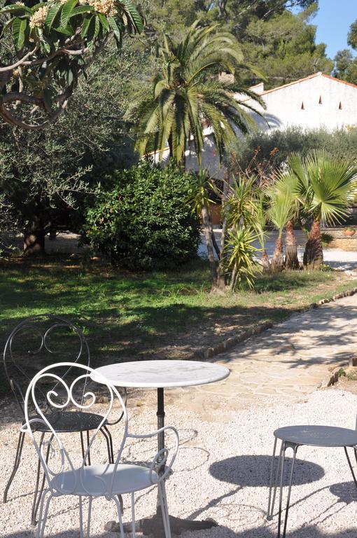 Du Cote De Chez Soi Hotel La Ciotat Bilik gambar